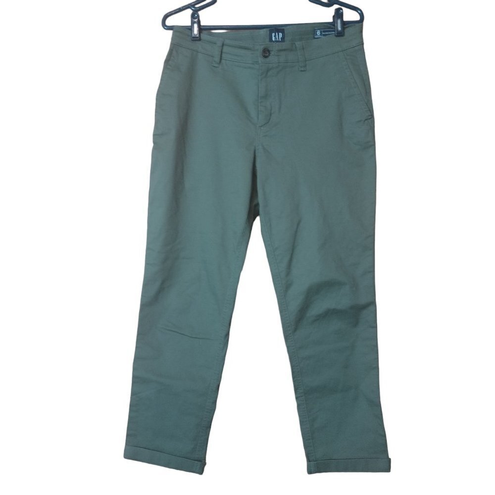 GAP Relaxed Girlfriend Cropped Green Cuffed Casual Pants Size 6 Classic